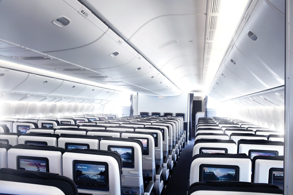 air new zealand economy skycouch 777-300er 77w