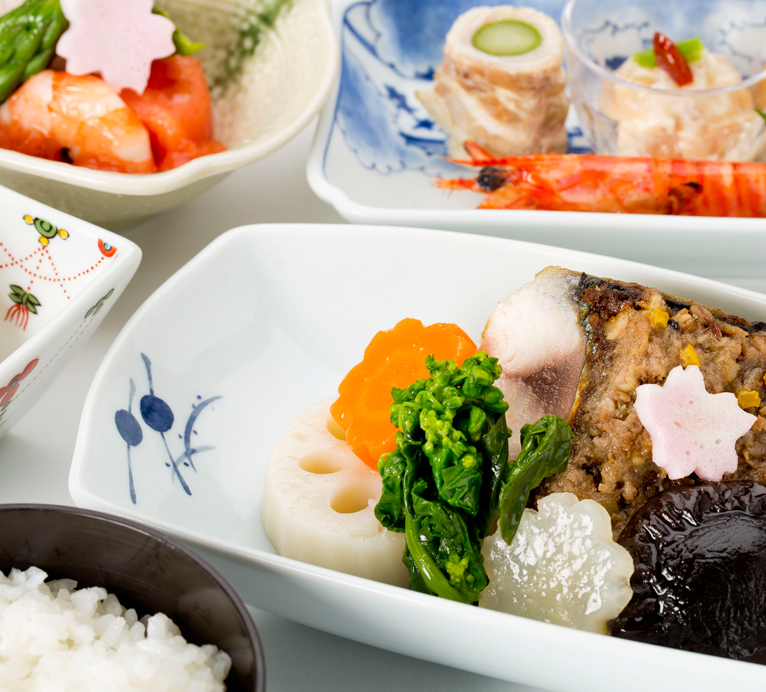 If ANA's business class meal from Saga is as delicious as it is attractive, passengers are in for a%2